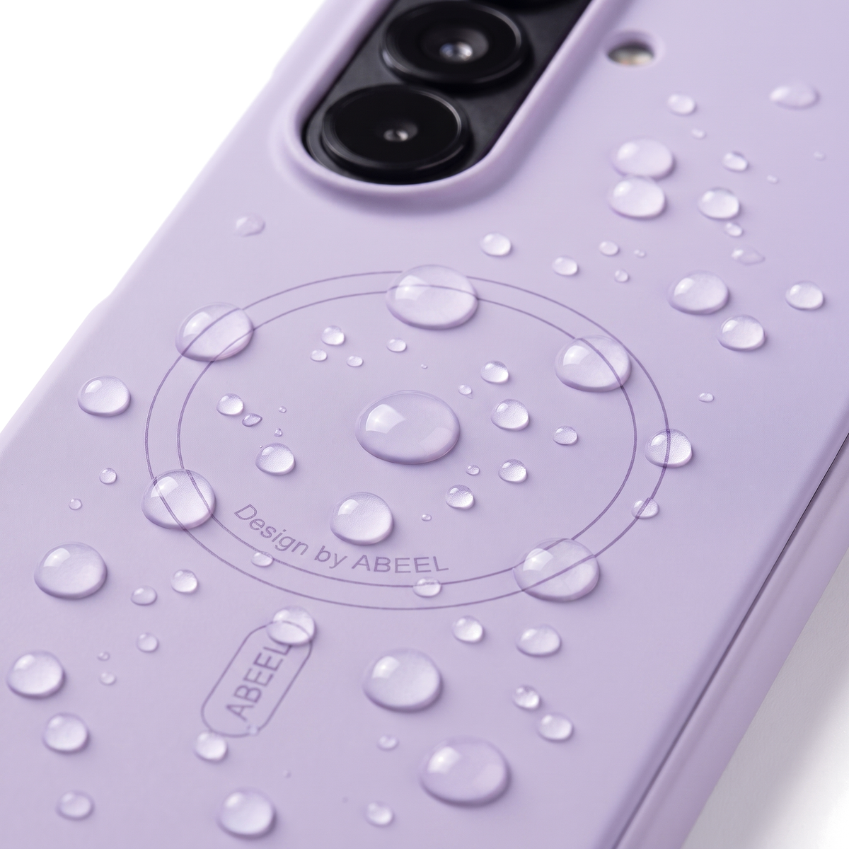 Water beading on the Purple Apex M3 liquid-repellent, fingerprint-resistant coating